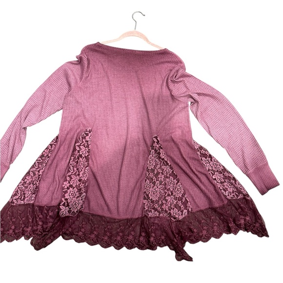 Indigo Thread Co. Thermal Knit & Lace Inset Tunic w/ Thumb Holes XL - Picture 3 of 6